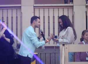 На фестивале «Короче» в Калининградской области зритель сделал предложение своей избраннице