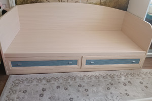 Продаётся кровать