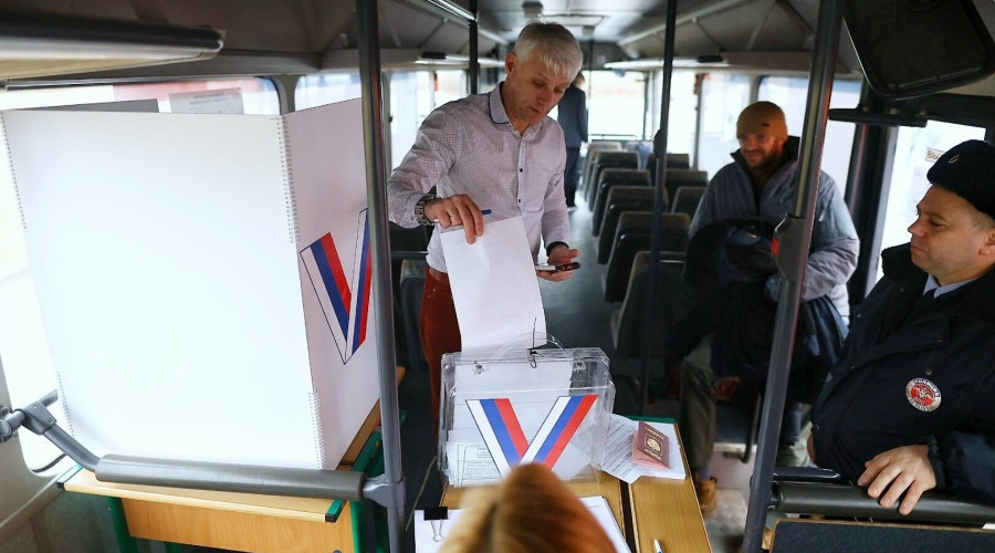 Россияне, проживающие в Польше, смогут проголосовать в автобусах у границы