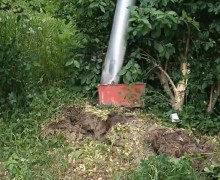 Автобус №28 продолжил движение после столкновения со столбом на улице Левитана