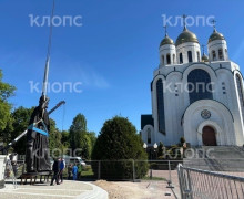 В Калининграде приступили к монтажу памятника князю Владимиру