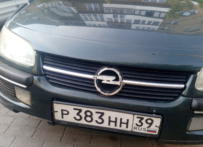 Opel Omega, 