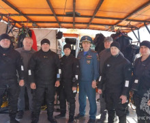 У затонувшей немецкой баржи у Балтийска находят проржавевшие боеприпасы, смещаемые штормами