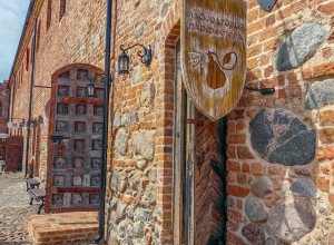 История замка Нойхаузен: от крепости Тевтонского ордена до музея