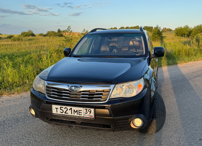 Subaru Forester , 