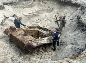 На Балтийской косе обнаружен немецкий танк «Рысь» времен Второй мировой войны