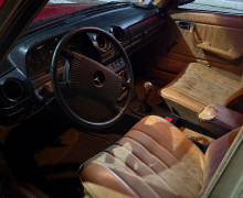 Mercedes-Benz W123, 1984