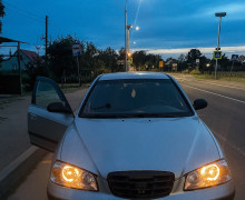 Hyundai Elantra, 2002