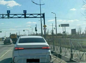 Жители Калининграда сообщают о проблемных участках дорог и предлагают решения