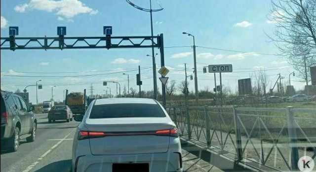 Жители Калининграда сообщают о проблемных участках дорог и предлагают решения
