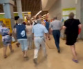 В Калининграде покупатели устроили давку в «Виктории» на улице Калинина из-за распродажи