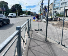 Ремонт тротуара у гостиницы «Калининград» создал неудобства для пешеходов