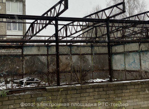 В Немане объявлен аукцион на аренду зданий бывшего колхозного рынка за 2 млн рублей