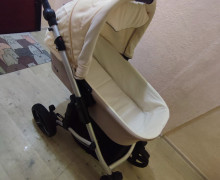 Отдам даром коляску