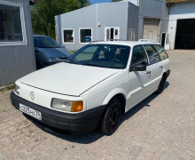 Volkswagen Passat, 1989