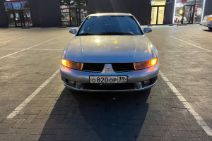 Mitsubishi Galant, 2002