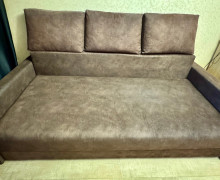 Продам диван-книжку, б/у 1,5г