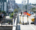 На Ленинском проспекте ограничили проход из-за ремонта эстакады у острова Канта