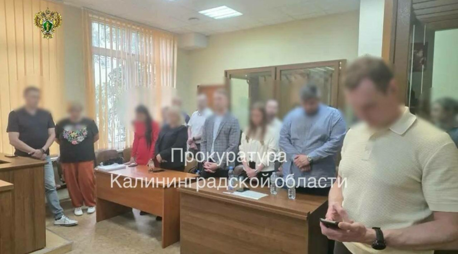 Прокуратура решит, обжаловать ли приговор экс-главе фонда капремонта Калининграда и его подчинённым