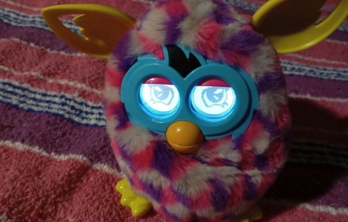 Игрушка Ferby Hasbro 2012 оригинал