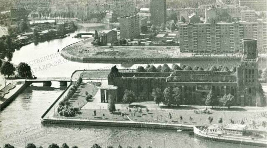 Как выглядела набережная реки Преголи в 1982 году