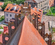 Шестиэтажная башня высотой более 60 метров: история здания XIV века
