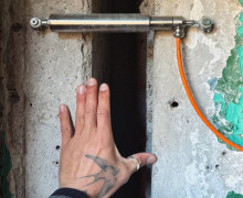 В Калининграде дом № 70 оказался под угрозой обрушения из-за трещин в несущих конструкциях