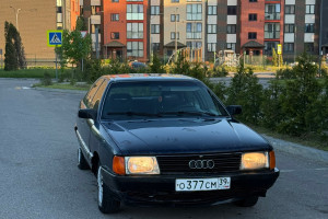 Audi 100, 1989