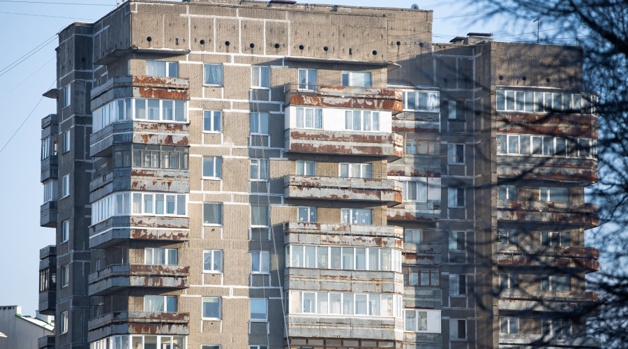 Бесплатное отопление для пустующего дома у аварийной высотки на Московском проспекте сохранят на зиму