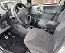 Peugeot 107, 2006