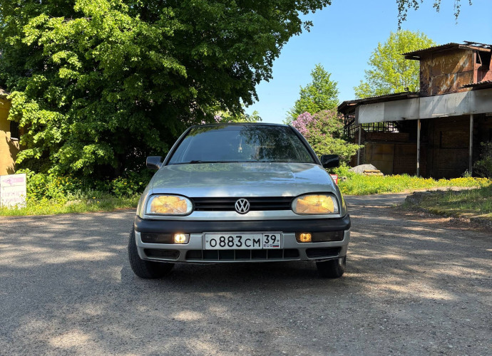 Volkswagen Golf, 1992