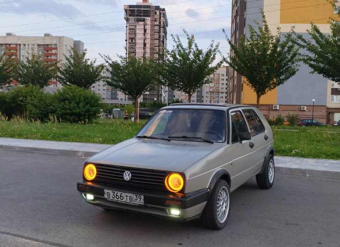Volkswagen Golf, 1987