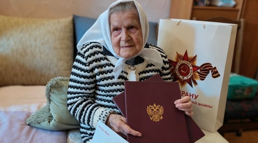 Труженице тыла Людмиле Шеманаевой исполнился 101 год
