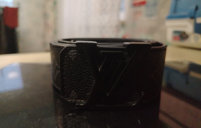 Продам ремень Louis Vuitton оригинальный 110 см