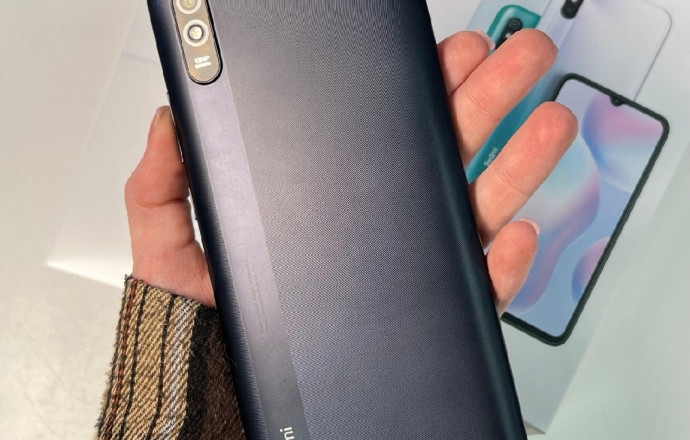Продажа смартфонов: Iqoo neo 10, Poco x7pro, Redmi 9A