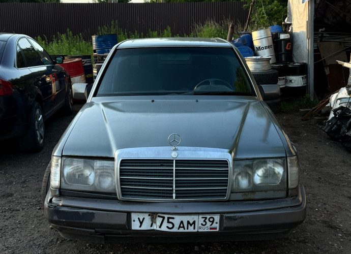 Mercedes-Benz W124, 