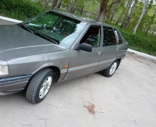 Renault 21, 