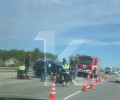 На Северном обходе Калининграда легковой автомобиль опрокинулся на бок