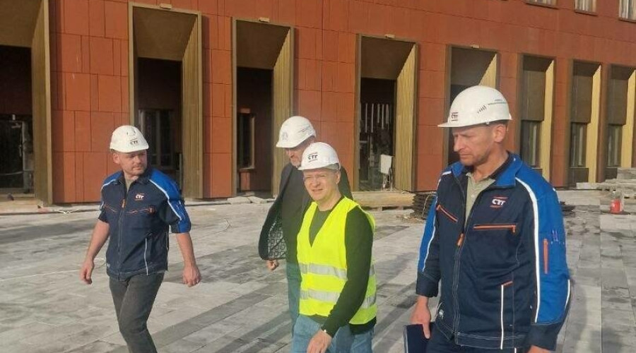 Владимир Мединский оценил строительство филиала Большого театра в Калининграде