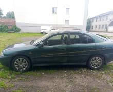 Mitsubishi Carisma, 1997