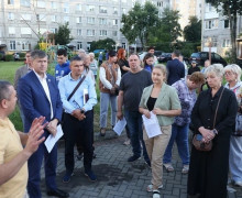 Жители Садовой в Калининграде сообщили о проблемах с освещением дворов и состоянием детской площадки