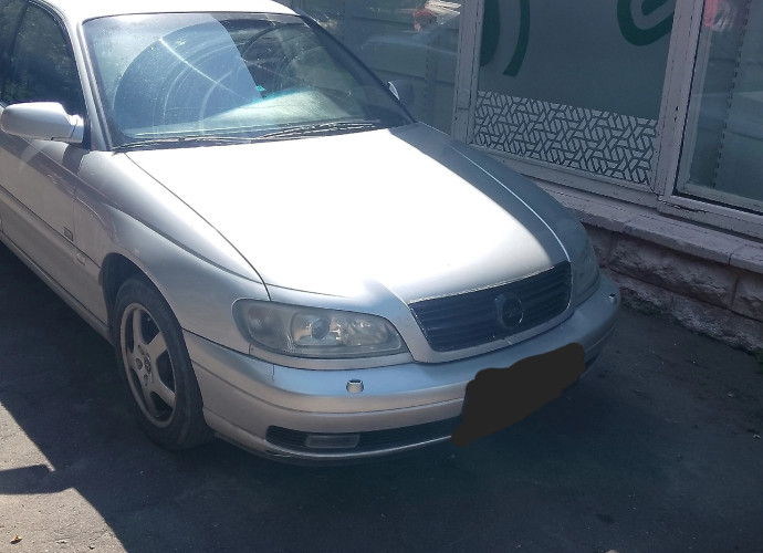 Opel Omega, 2002