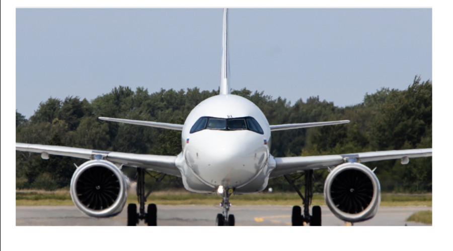 В аэропорту Калининграда задерживается 25 рейсов