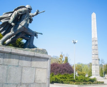 В Калининграде запланировали ремонт мемориала 1200 гвардейцам и благоустройство парка Победы