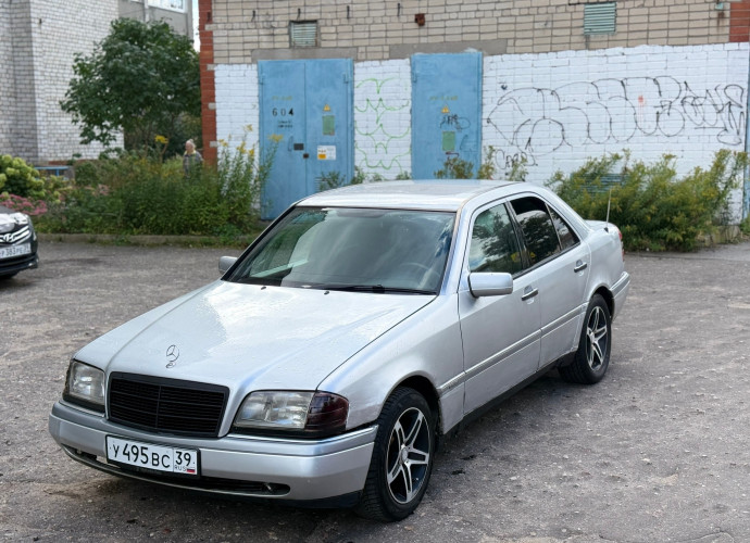 Mercedes-Benz Другая , 