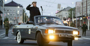 Вечерние репетиции Парада Победы изменили движение в центре Калининграда