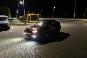 Mazda 323, 