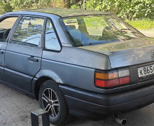Volkswagen Passat, 1988
