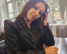 Калининградка, пострадавшая в ДТП у «Атлантики» зимой 2024 года, дебютирует в музыкальном театре