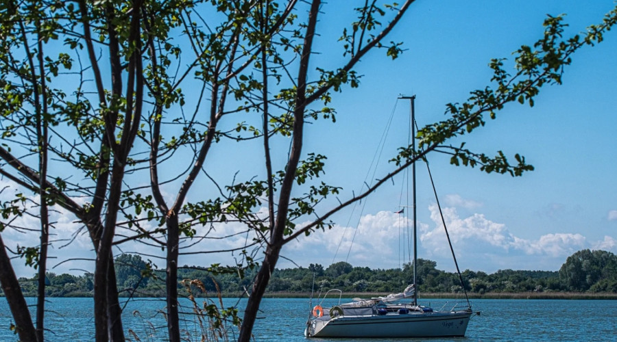 Балтийская коса: море, песок, зелень и бетон